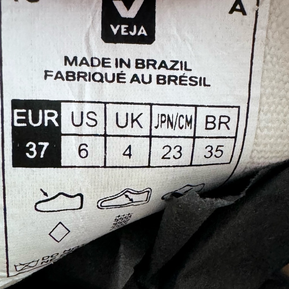 Veja V-10 CWL Sneakers - Picture 6 of 11